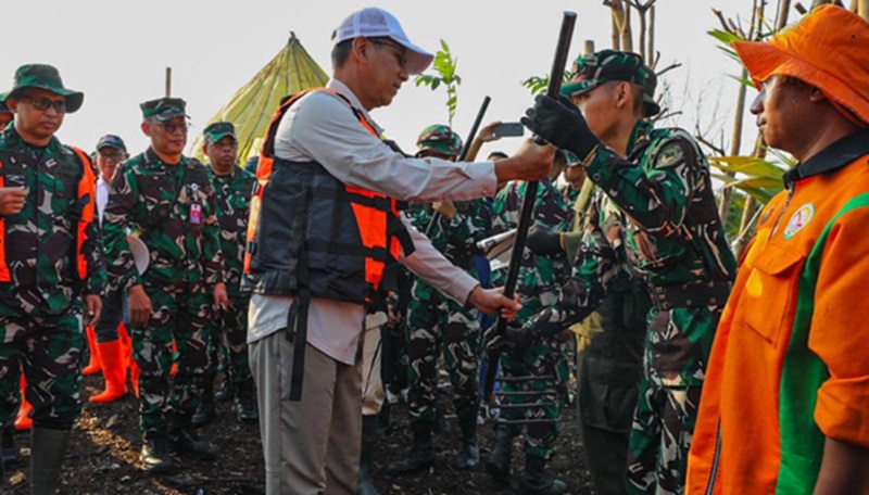 Pemprov DKI Gelar Pekan Grebek Sampah (Beritanasional/Lydia)