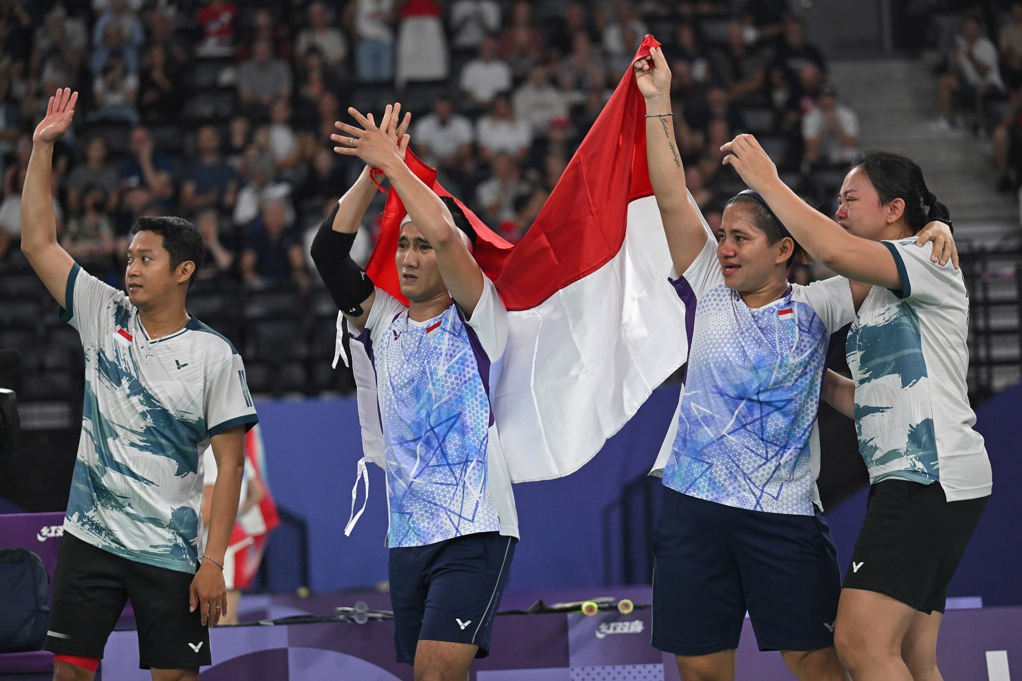 Dua pasangan ganda campuran Indonesia yang mengharumkan nama bangsa, Hikmat Ramdani/Leani Ratri Oktila dan Fredy Setiawan/Khalimatus Sadiyah. (Foto/NPC Indonesia)