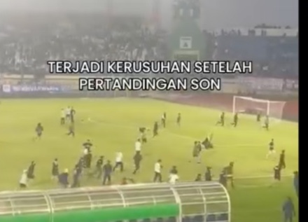 Kericuhan diduga terjadi usai Persib vs Persija. (Foto/instagram/@ngapakfootball).