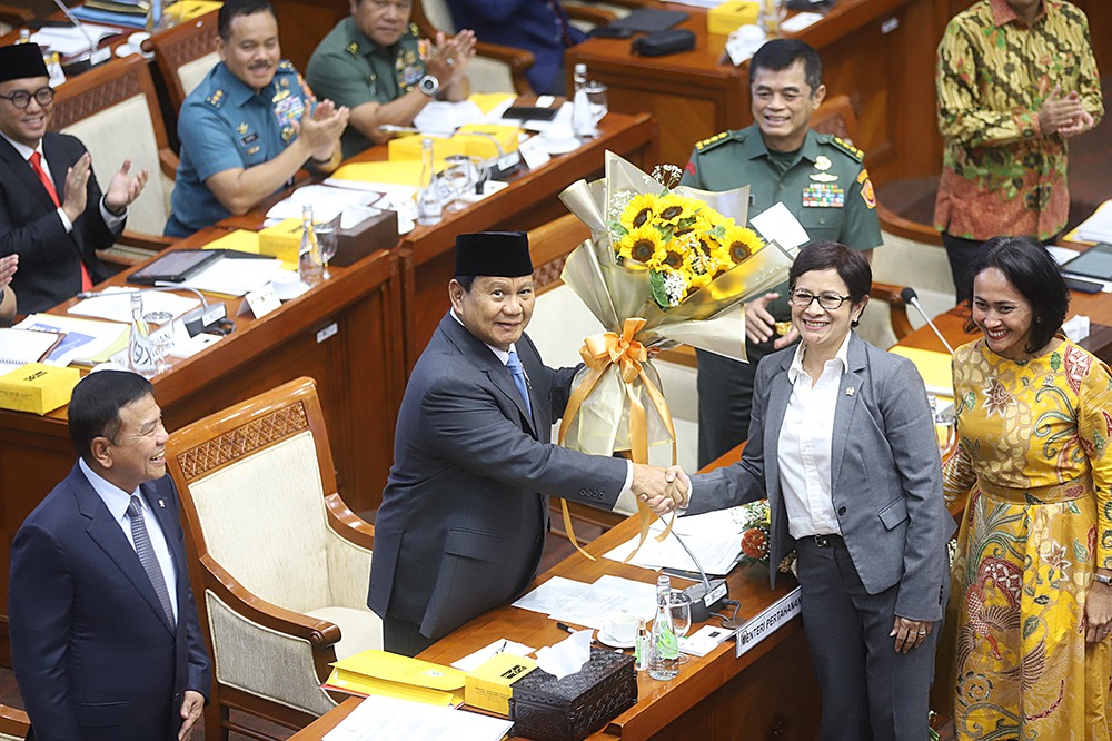 Pertemuan terakhir Menhan Prabowo Subianto yang juga Presiden terpilih saat rapat kerja bersama komisi I DPR RI. (BeritaNasional/Elvis Sendouw)