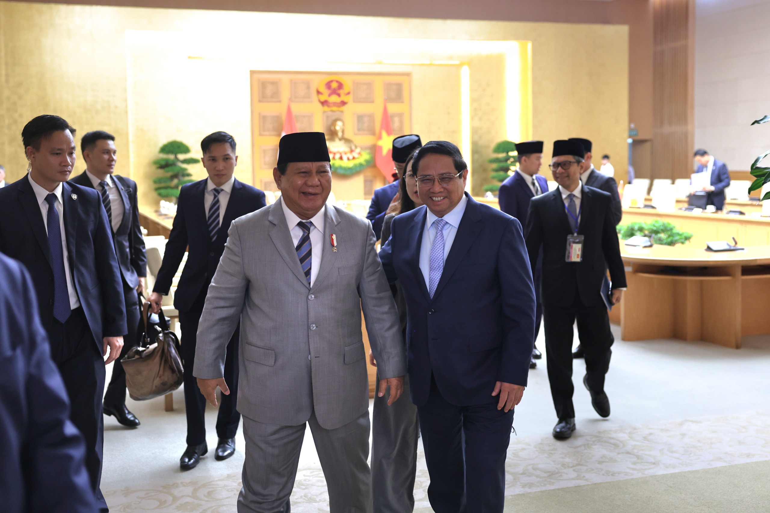 Prabowo Subianto menemui Perdana Menteri Vietnam H.E. Pham Minh Chinh. (Foto/Tim Prabowo).