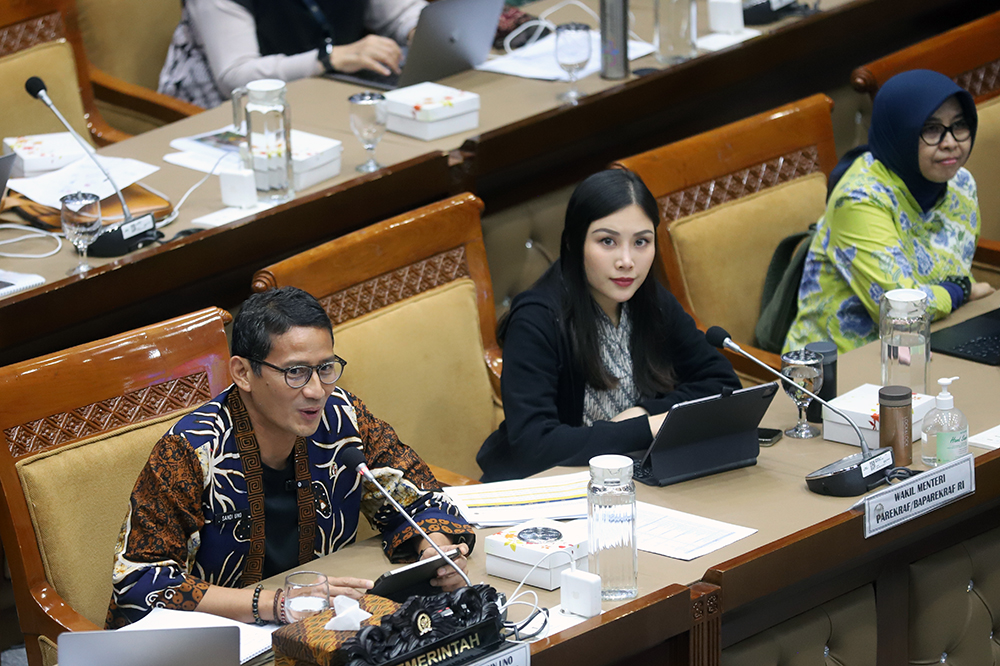 Rapat Kerja Komisi X bersama Kementerian Pariwisata dan Ekonomi Kreatif. (BeritaNasional/Elvis Sendouw)