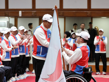 Pelepasan atlet kontingan Jakarta untuk mengikuti Peparnas XVII Jawa Tengah. (Foto/Berita Jakarta)