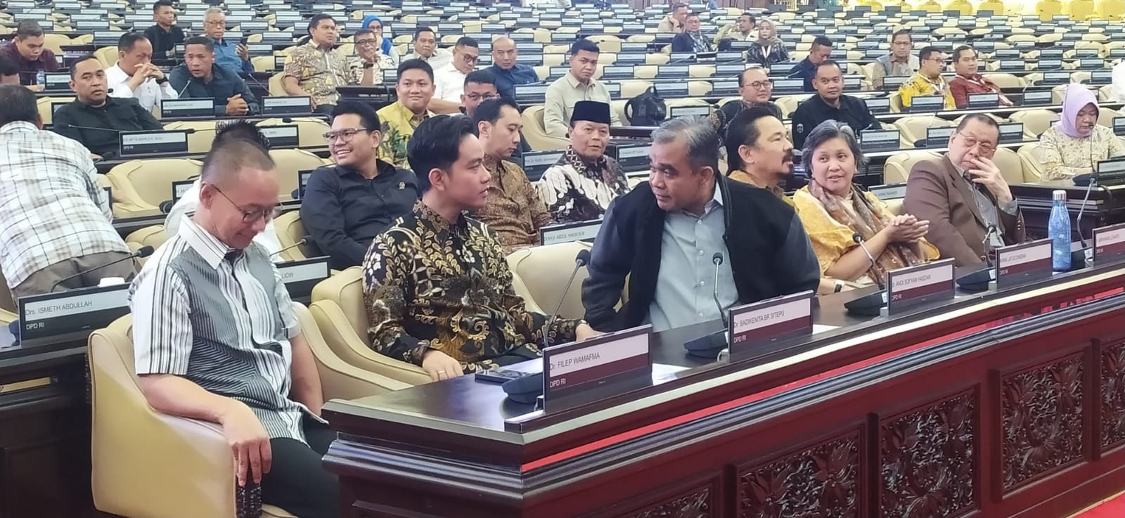 Wakil presiden terpilih Gibran Rakabuming Raka Hadiri Gladi Bersih Pelantikan Presiden-Wakil Presiden di MPR. (BeritaNasional/Oke Atmaja).