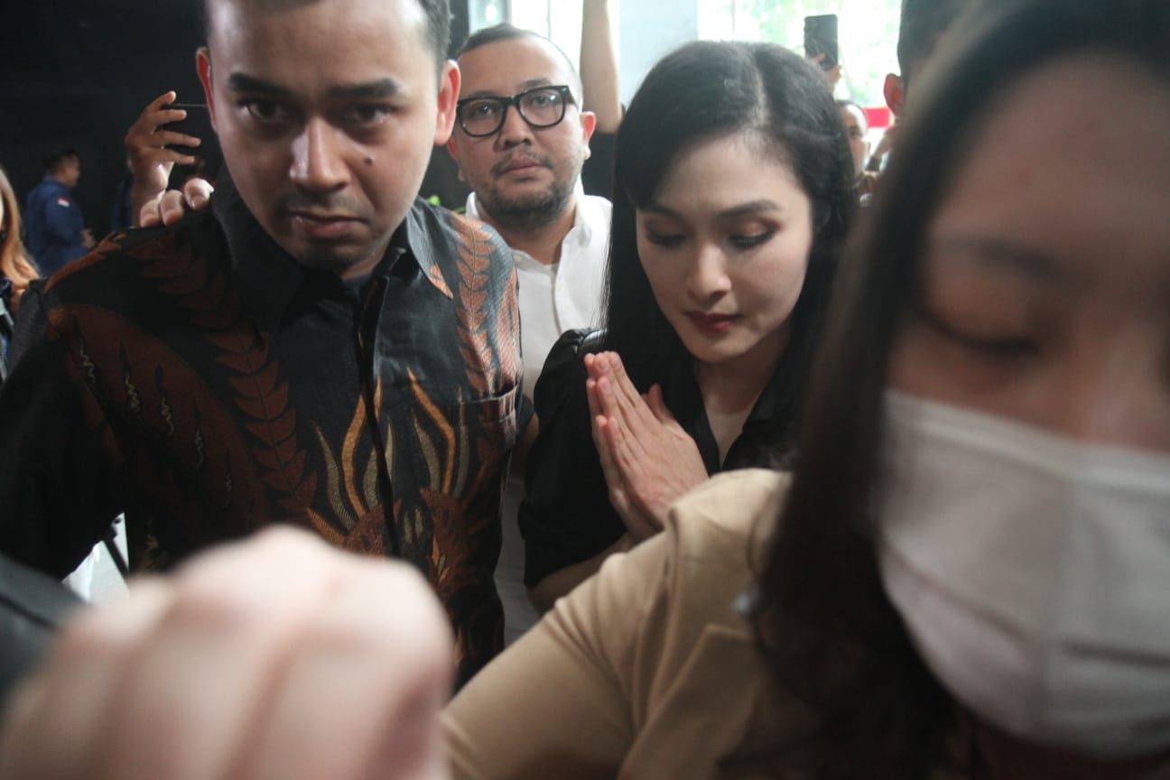 (Aktris Sandra Dewi Bersaksi di Tipikor Jakarta/Panji Septo R)