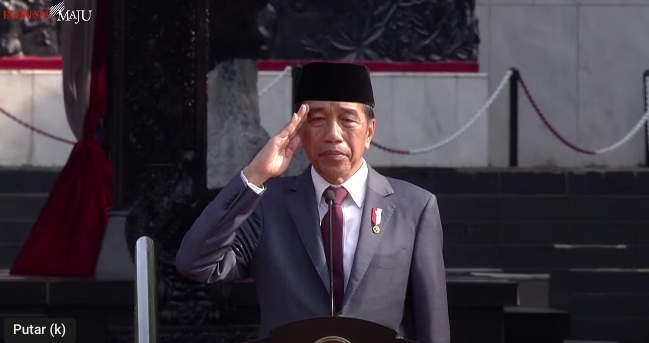 Presiden Jokowi saat menjadi inspektur Upacara Hari Kesaktian Pancasila 2024. (Foto/tangkapan layar YT Setpres)