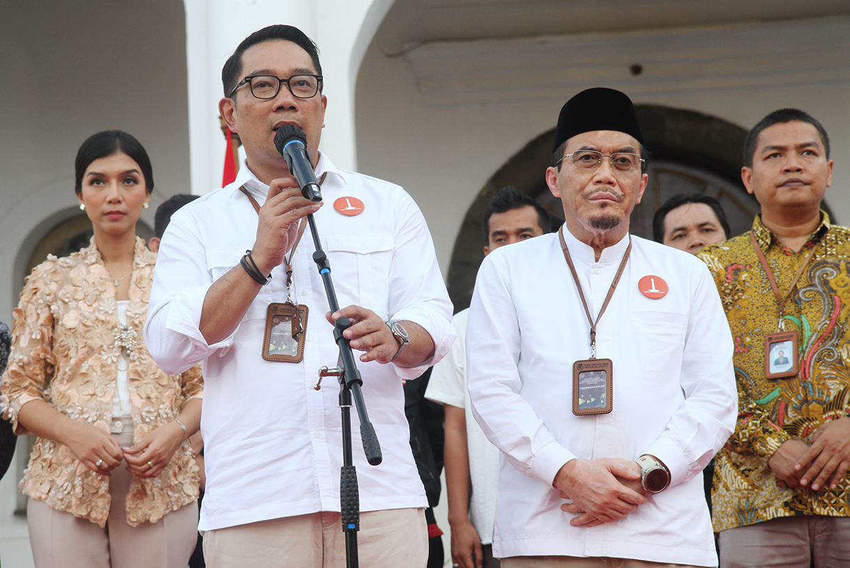 Calon gubernur Jakarta Ridwan Kamil dan Calon Wakil Gubernur Jakarta Suswono. (BeritaNasional/Oke Atmaja).