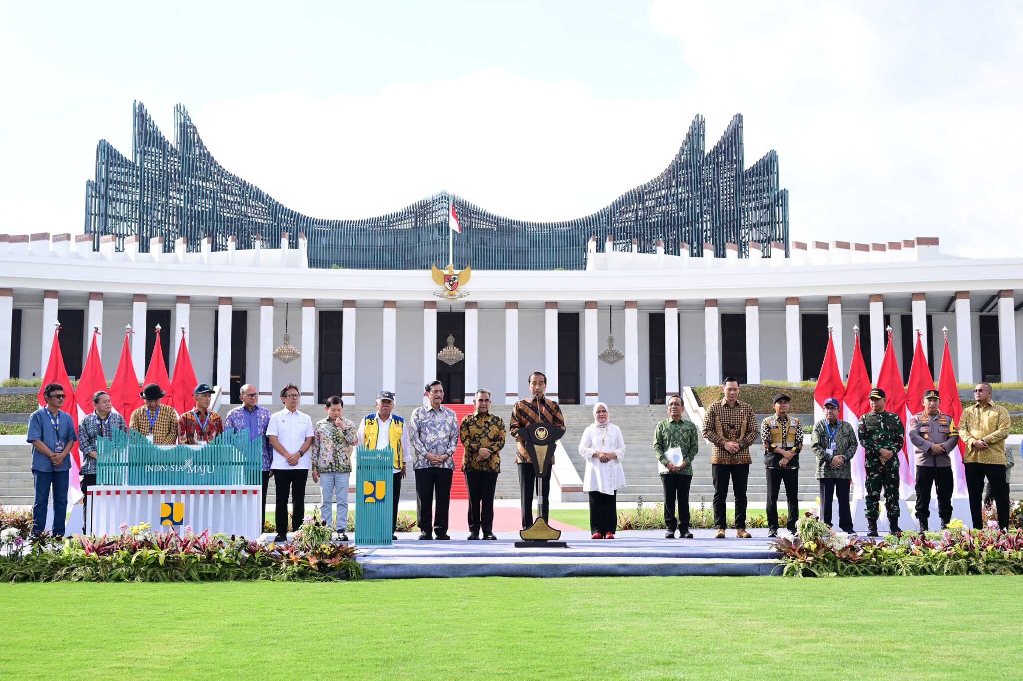 Presiden Jokowi saat meresmikan Istana IKN. (Foto/Setkab).