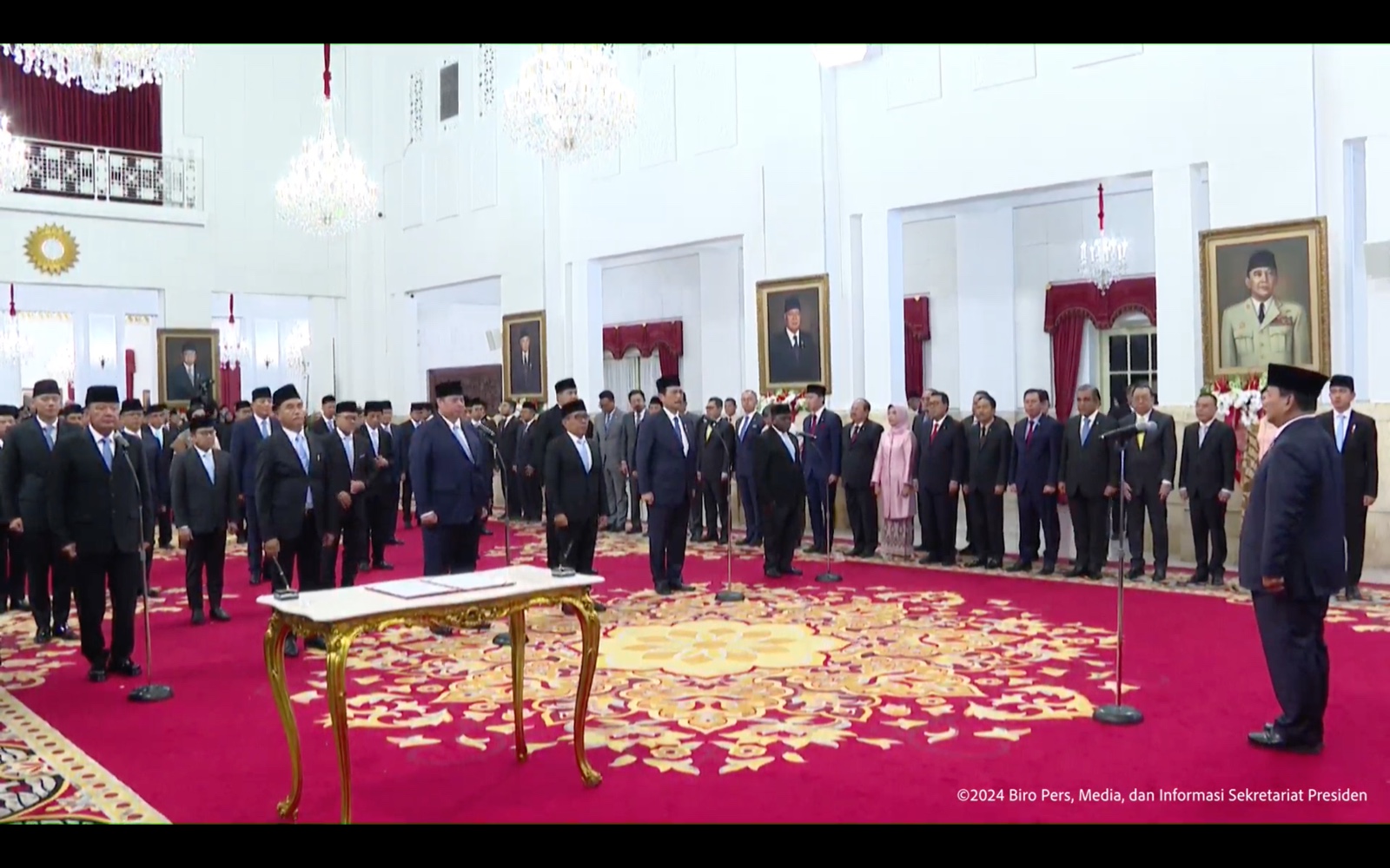 Pelantikan Kabinet Merah Putih oleh Presiden Prabowo. (Foto/YouTube Sekretariat Presiden).