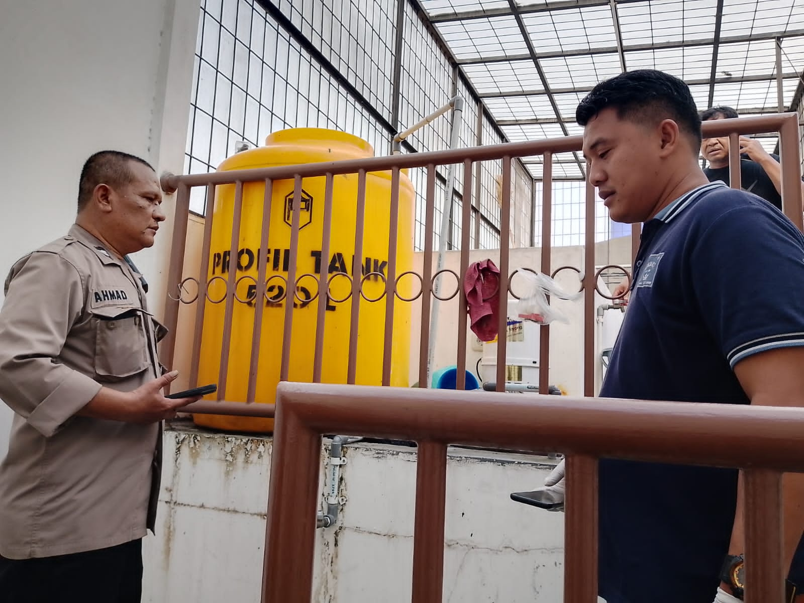 TKP Jasad Wanita dalam toren air di sebuah rumah kawasan Kelapa Gading, Jakut (Foto/Dok Polres Jakut)