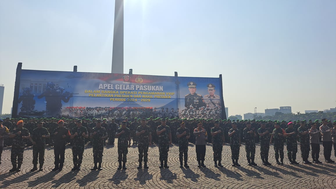 Foto Apel Gelar Pasukan TNI - Polri jelang pelantikan Presiden dan Wakil Presiden di Lapangan Silang Monumen Nasional. (Foto/Istimewa).