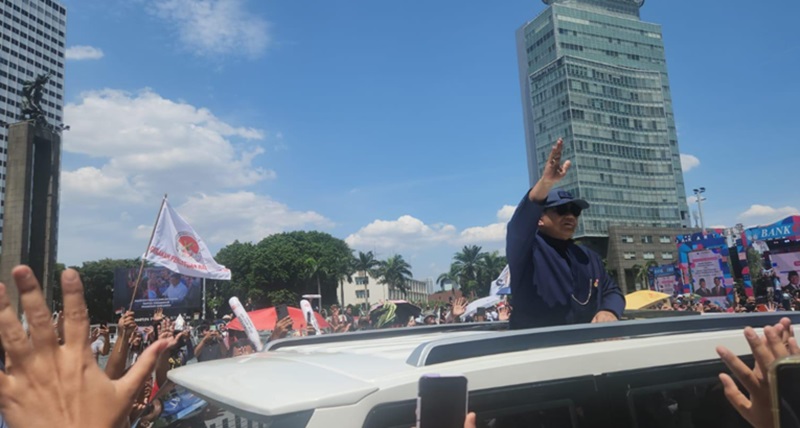 Presiden Prabowo menyapa rakyat (Beritanasional/Bachtiar)