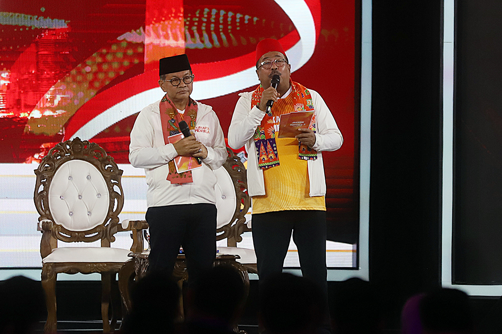 Paslon nomor urut 3 Pramono Anung-Rano Karno saat debat pertama Pilgub Jakarta 2024. (BeritaNasional/Elvis Sendouw))