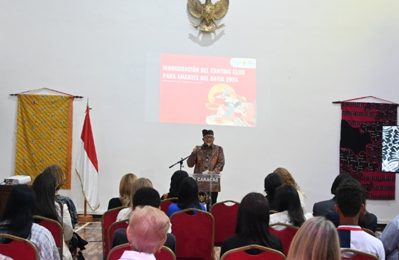 KBRI Caracas buka kelas batik (Foto/Kemenlu)