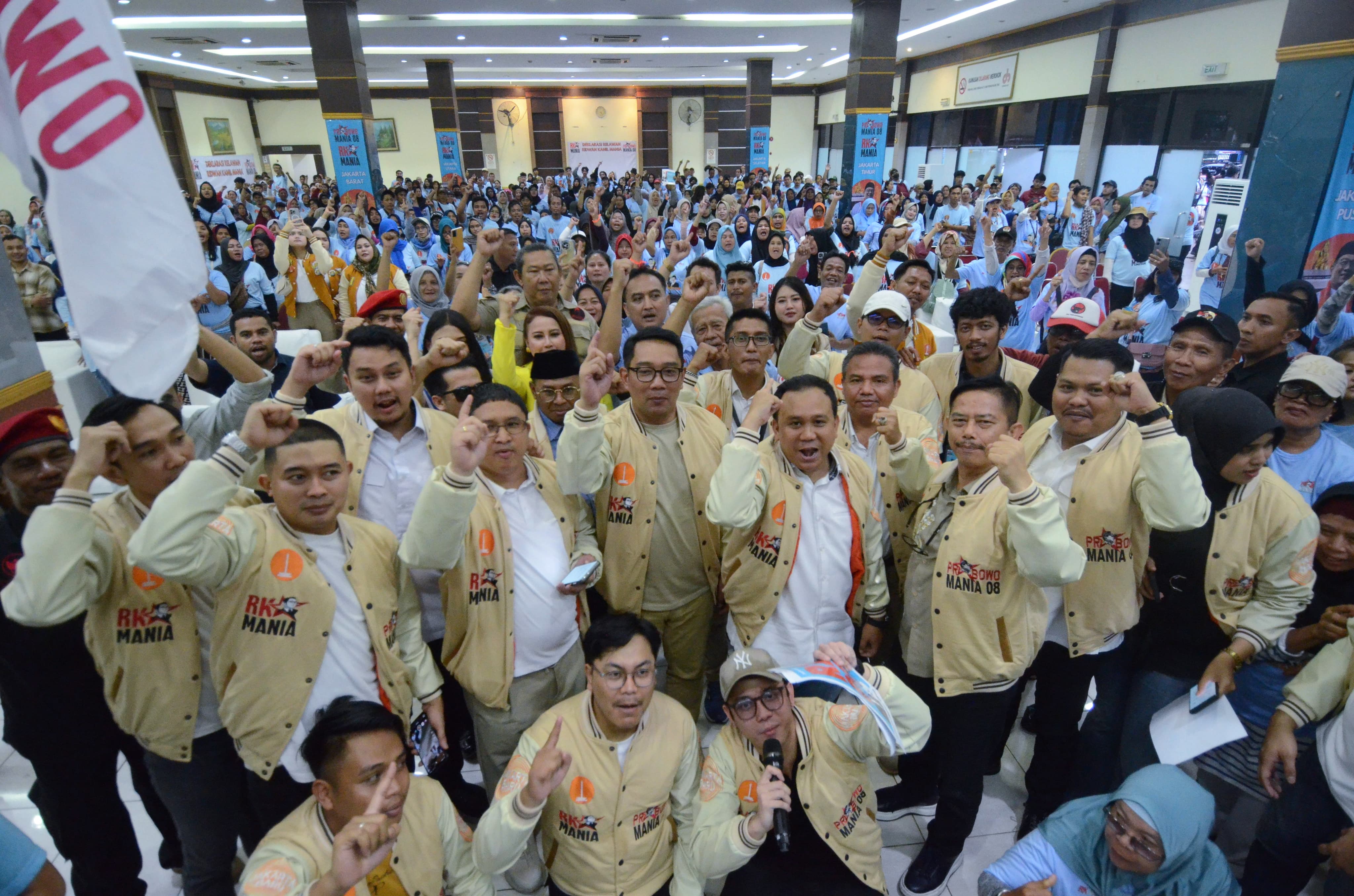 Relawan Prabowo 08 Mania Deklarasi Dukung Ridwan Kamil-Suswono di Pilgub Jakarta. (Foto/istimewa).