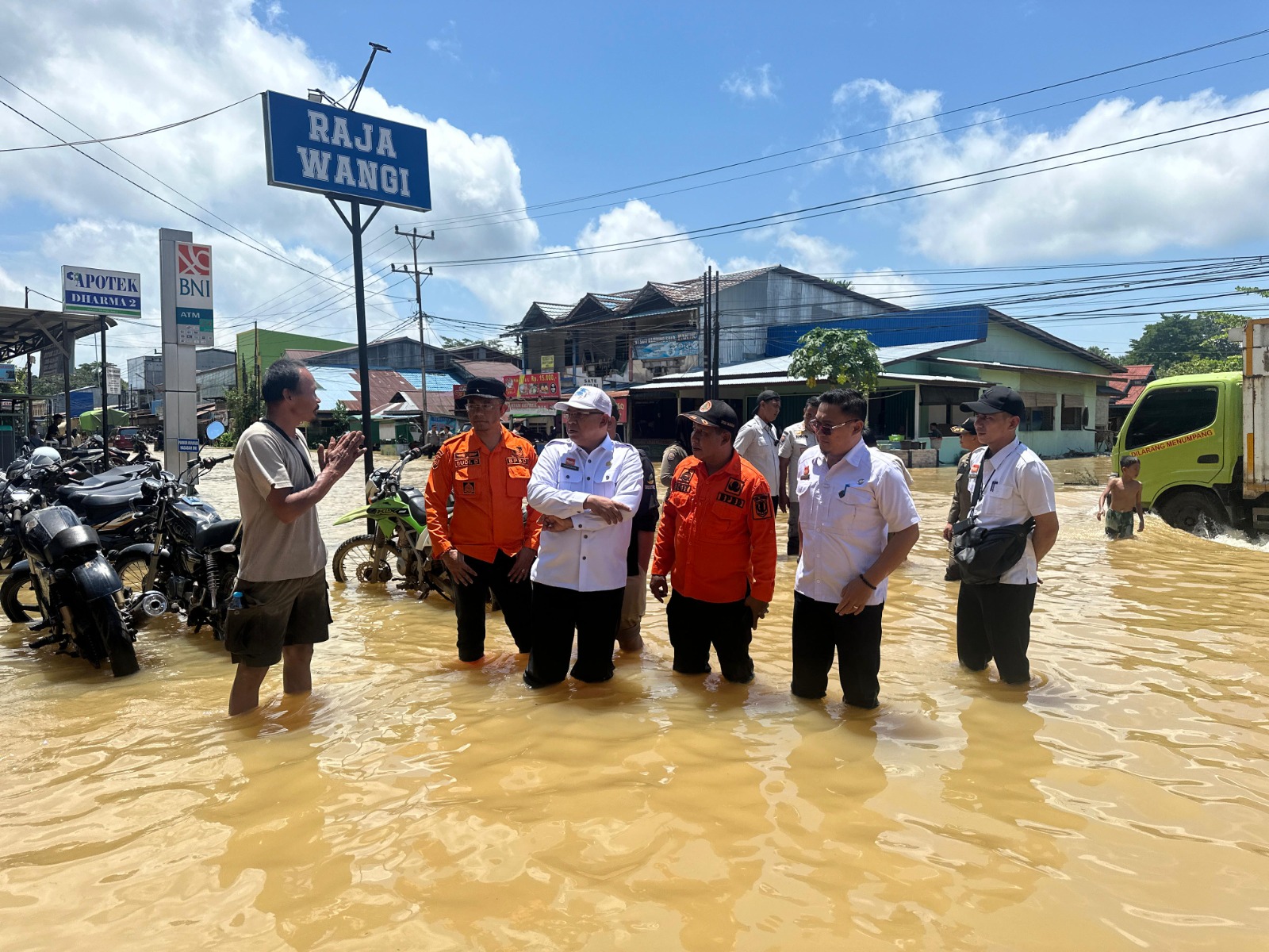 Ribuan Jiwa Terpaksa Mengungsi Usai Banjir Landa Kabupatan Sanggau. (Foto/BNPB).