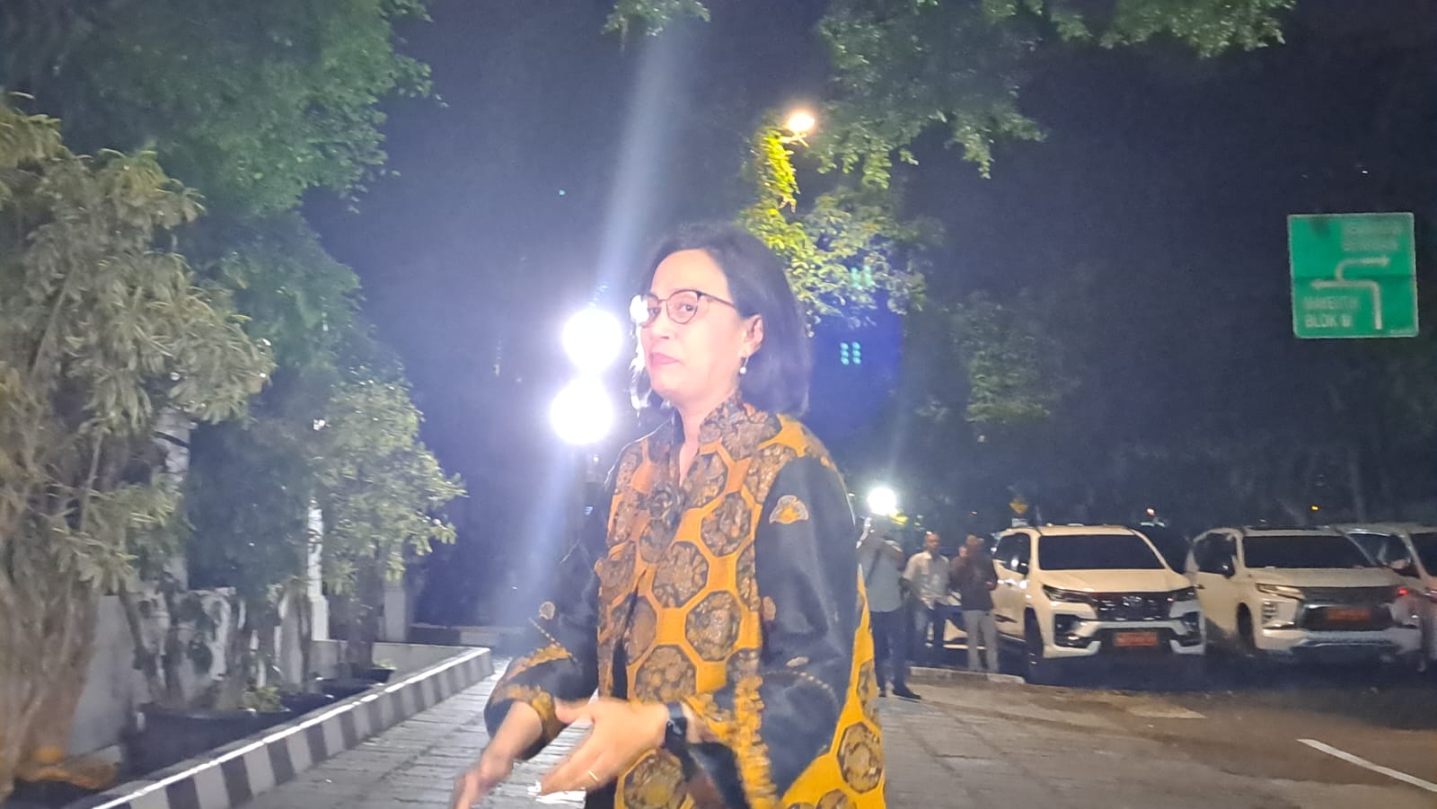 Sri Mulyani di Kertanegara saat bertemu Prabowo (BeritaNasional/Lydia).