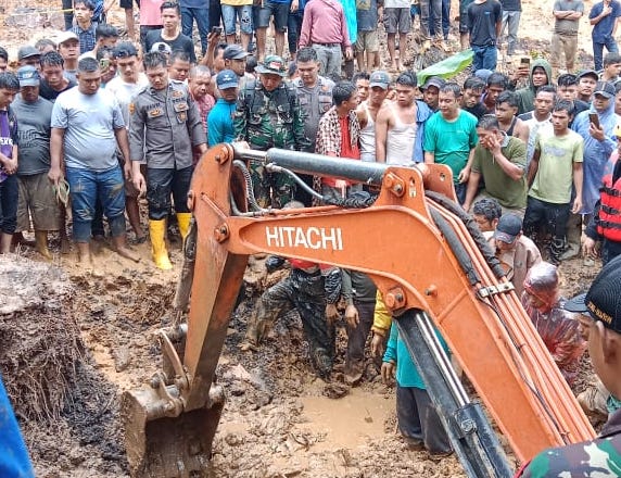 4 Orang Meninggal Dunia Imbas Tanah Longsor di Kabupaten Padang Lawas Sumut. (Foto/BNPB).