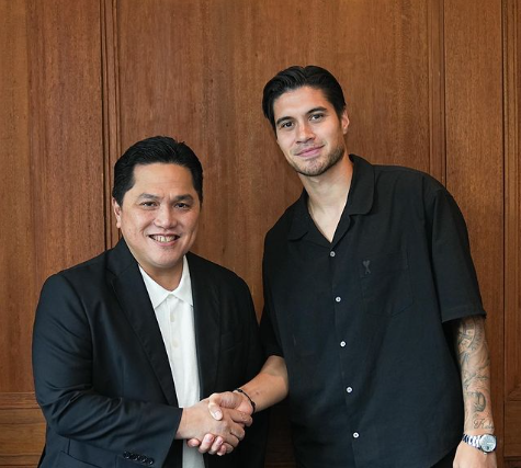 Kevin Diks pemain asing berdarah Maluku yang resmi menjadi WNI. (BeritaNasional/Instagram)