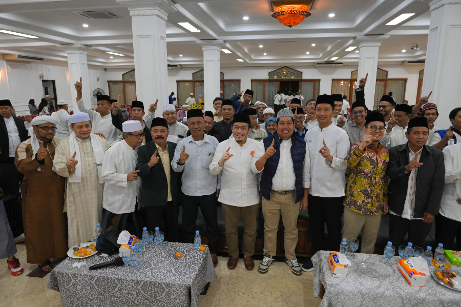 Ratusan pimpinan organisasi mantan pendukung Anies Baswedan gelar doa bersama untuk kemenangan Ridwan Kamil-Suswono. (Foto/doc. Tim RK)