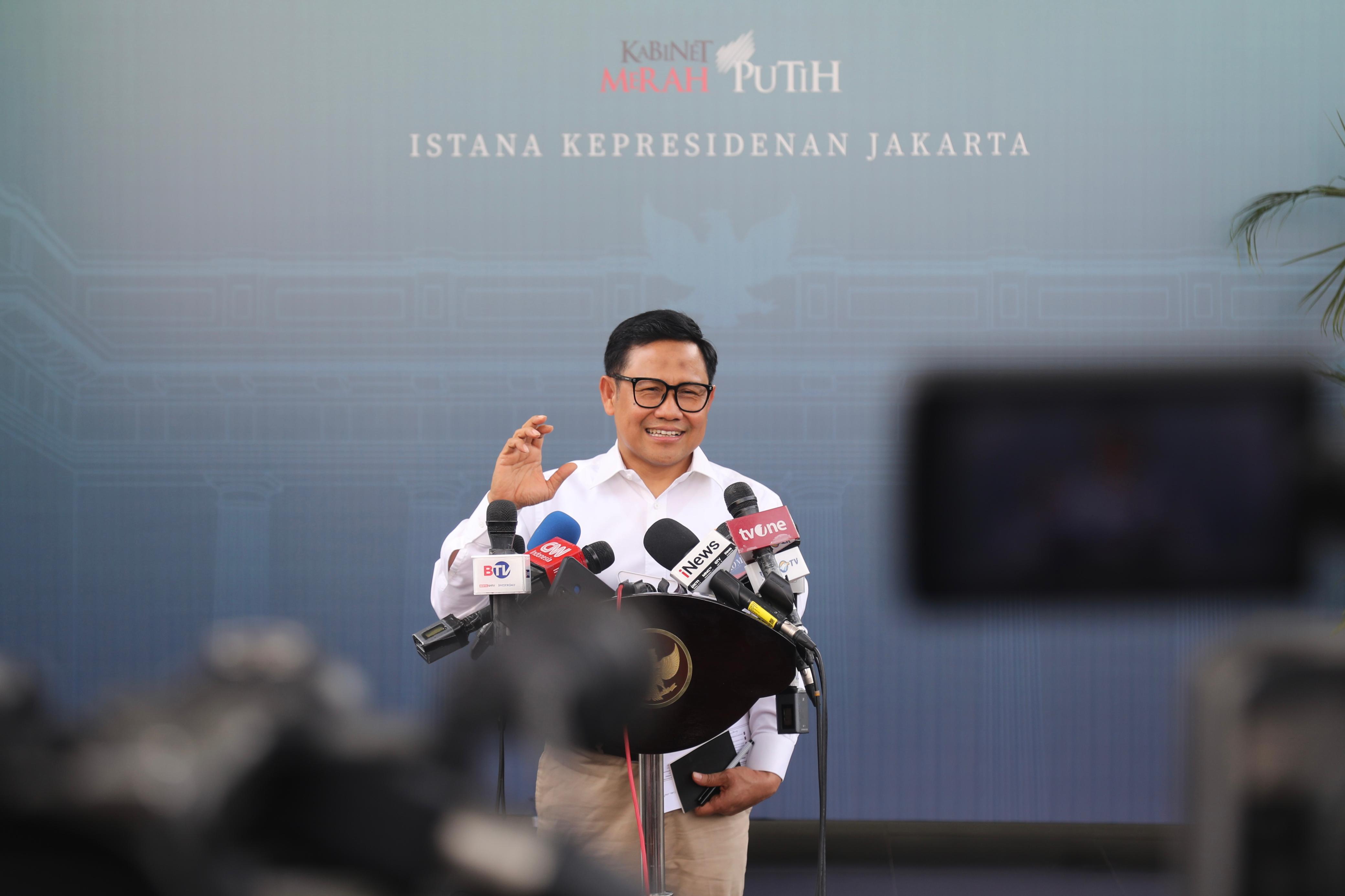 Menteri Koordinator Bidang Pemberdayaan Masyarakat (Menko PM) Abdul Muhaimin Iskandar bertemu dengan Presiden RI Prabowo Subianto di Istana Merdeka. (Foto/Humas Menko PM).