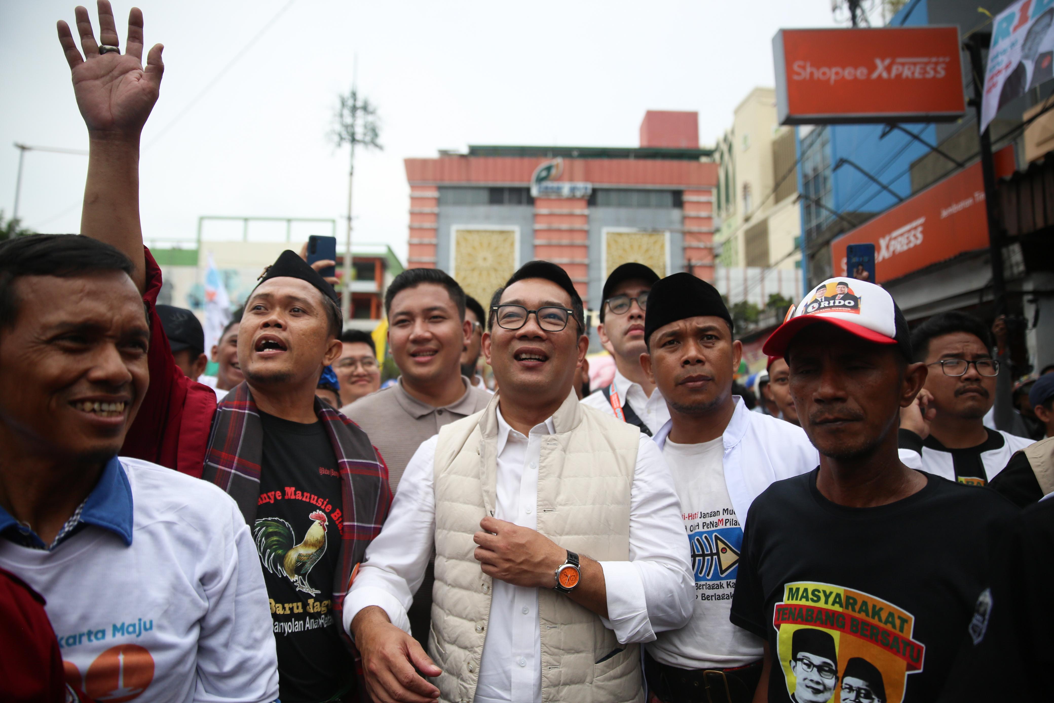 Calon gubernur Jakarta Ridwan Kamil saat di Tanah Abang. (Foto/Tim RK-Suswono).