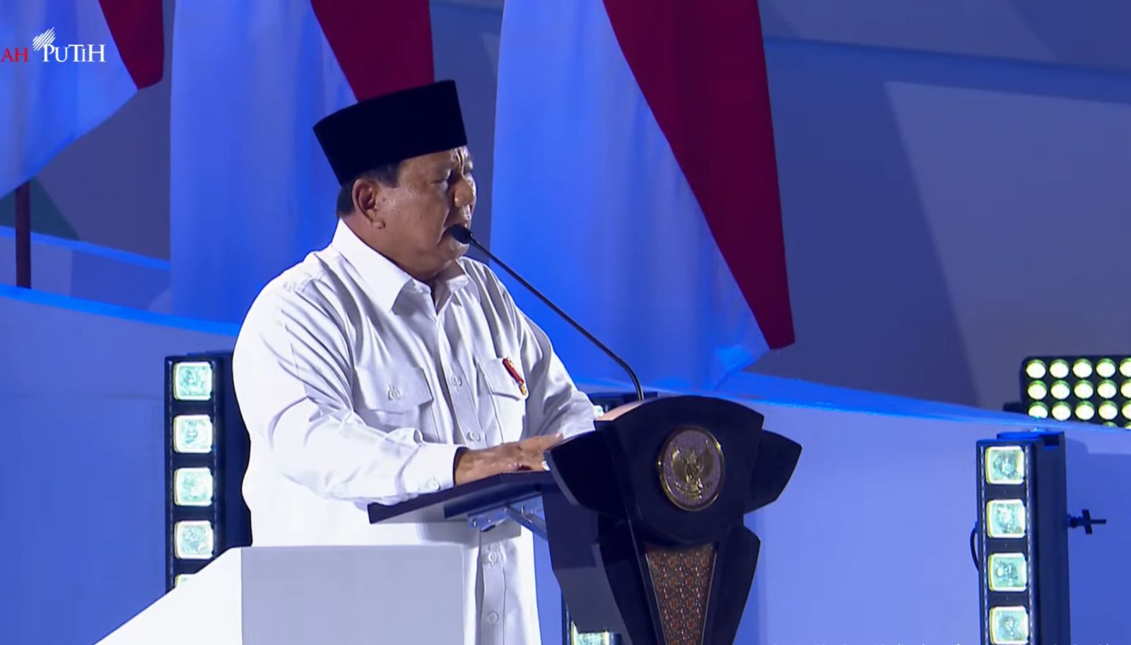 Prabowo dalam acara puncak Hari Guru Nasional 2024. (Foto/YouTube Sekretariat Presiden).