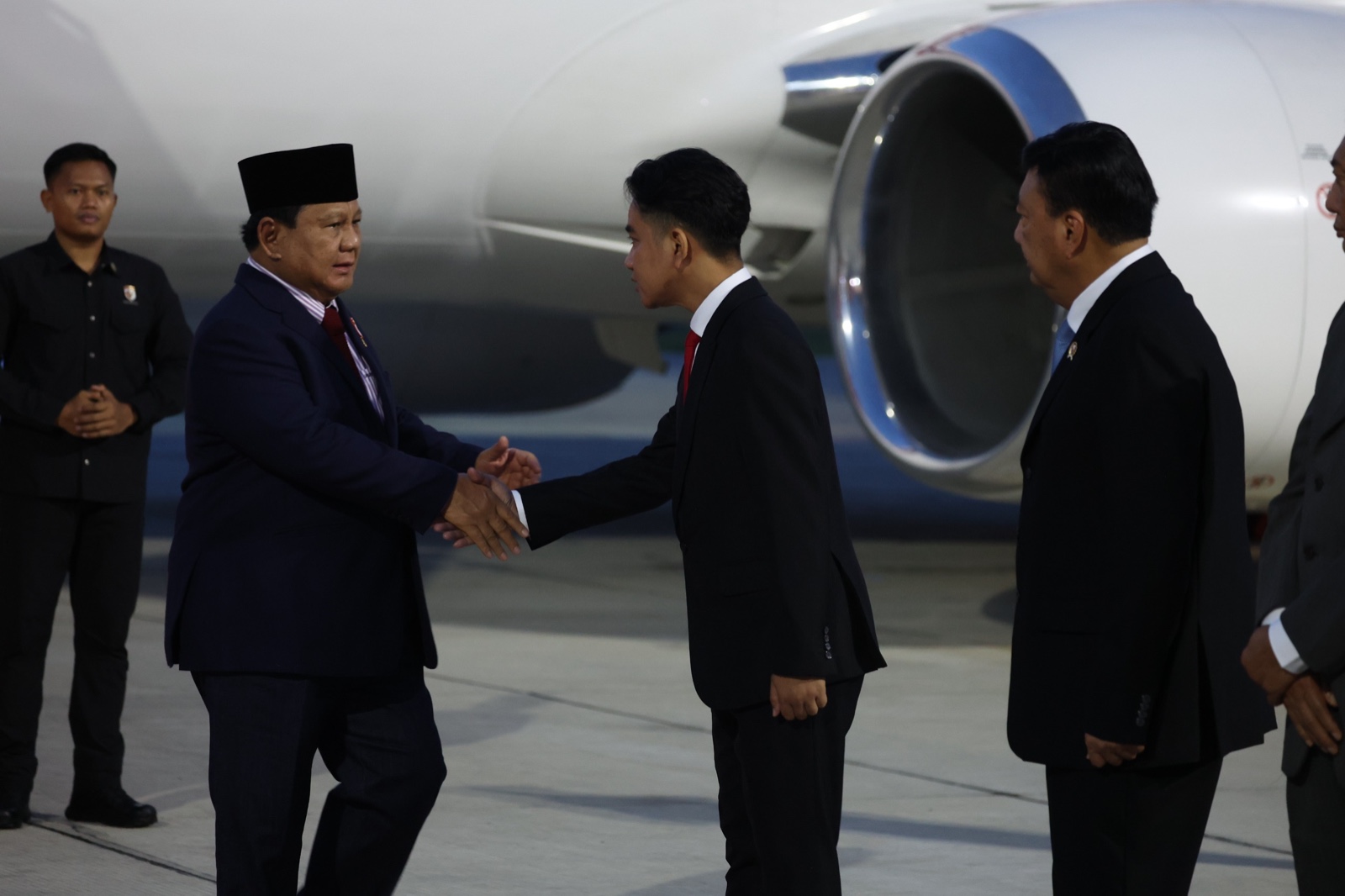 Prabowo Tiba di Tanah Air Usai Kunjungan Kerja ke 6 Negara. (Foto/Tim Prabowo).