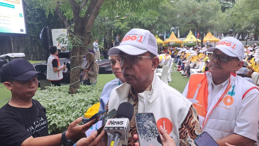 Wakil Ketua DPD Golkar Jakarta, M Ashraf Ali saat memberikan keterangan pers usai Bimtek saksi di DPD Golkar DKI Jakarta, Cikini, Senin (18/11/2024). (Foto/Ist)