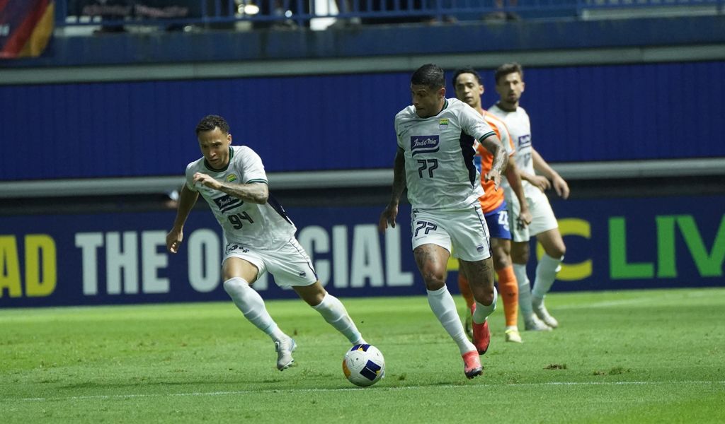 Persib vs Port FC. (Foto/Persib.co.id)