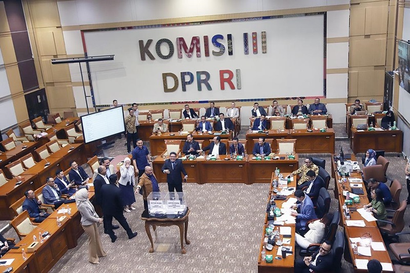 Rapat Pleno Komisi III DPR RI di Kompleks Parlemen (Beritanasional/Elvis)