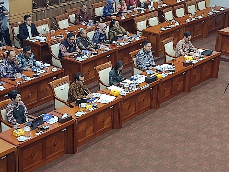 Meutya saat rapat kerja dengan Komisi I DPR (Beritanasional/Ahda)