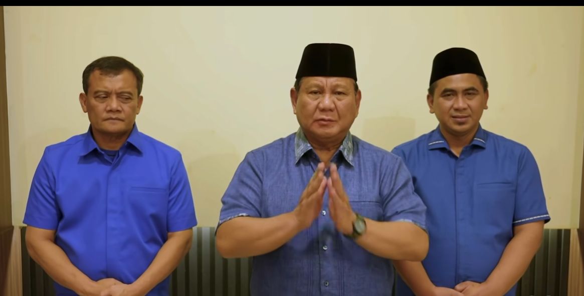 Presiden Prabowo Subianto bersama pasangan Calon Gubernur Jawa Tengah Ahmad Luthfi dan Taj Yasin. (Foto/Istimewa).