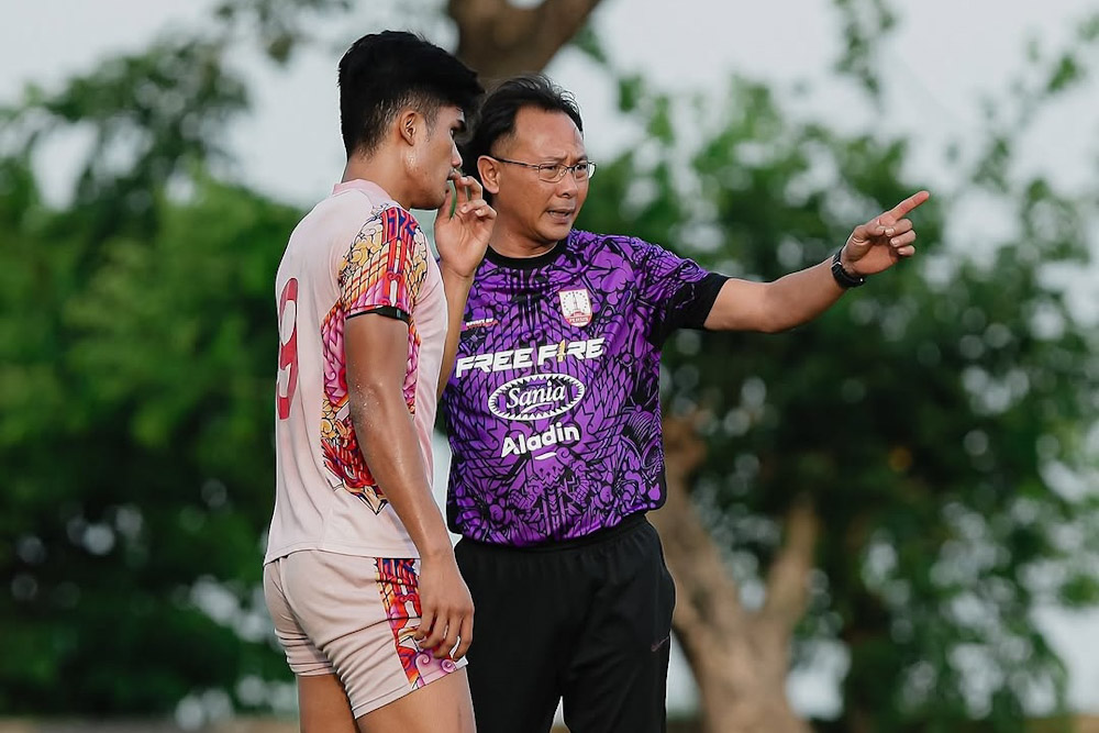 Pelatih baru Persis Solo, Ong Kim Swee. (Foto/LIB).