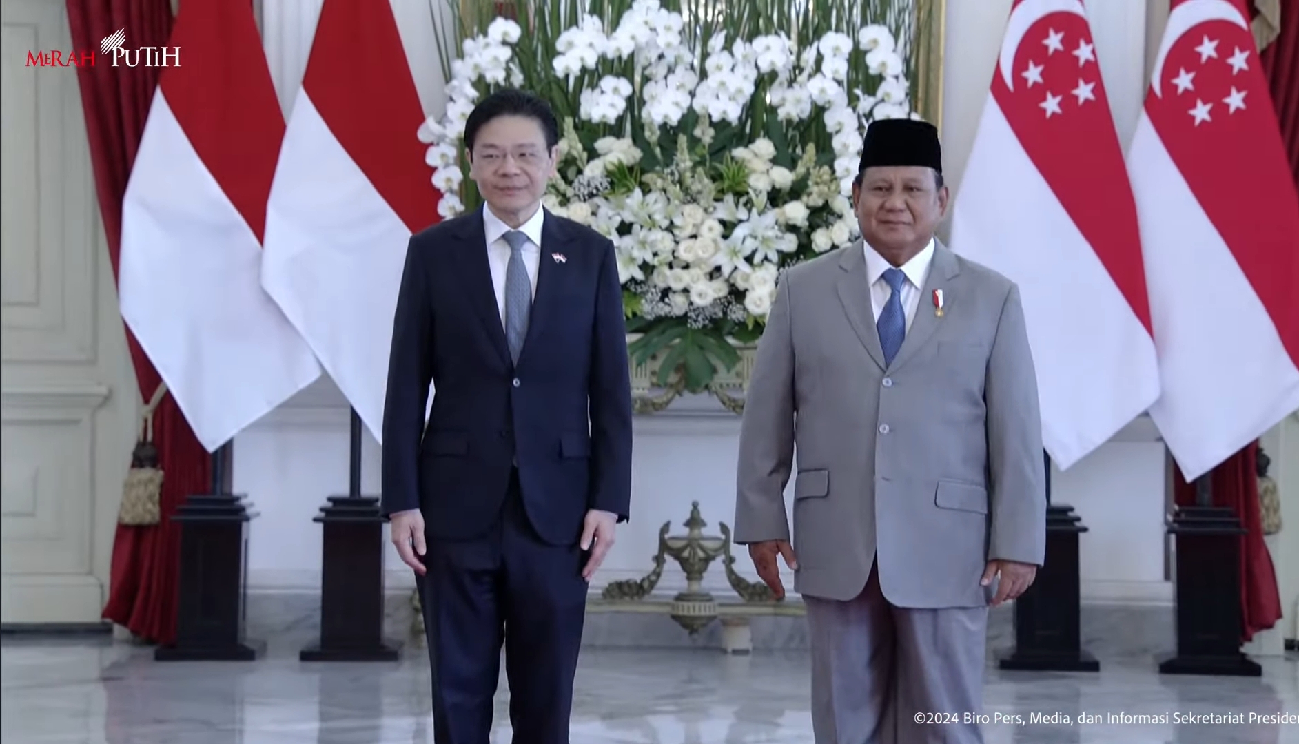 Presiden Prabowo Subianto (kanan) bersama PM Singapura Lawrance Wong di Istana Negara. (Foto/Tangkapan layar YT Setpres)