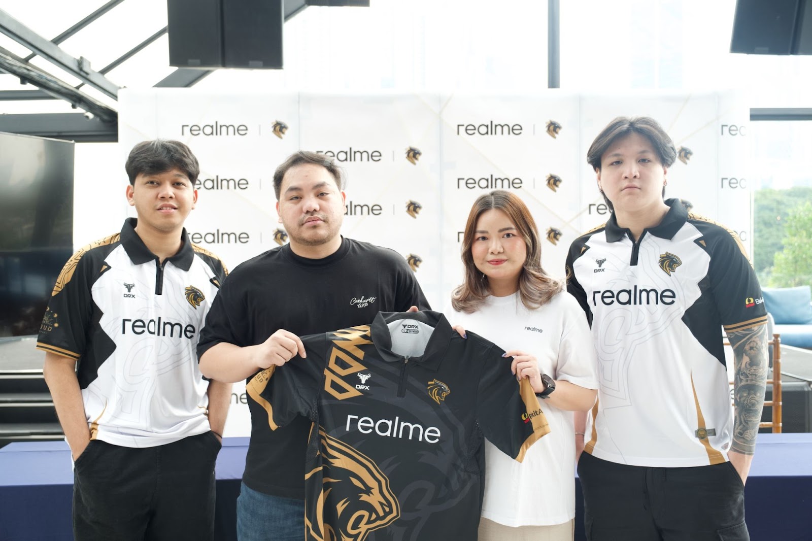 Realme dukung Dominator Esports jadi tim terdepan E-sports Indonesia. (Foto/Doc. realme)