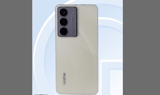 Realme V70 (RMX3953) tampil di TENAA. (Foto/GSMArena)