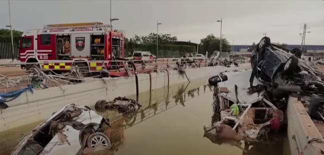 Dampak banjir Spanyol. (Foto/Tangkapan layar YouTube BBC News)