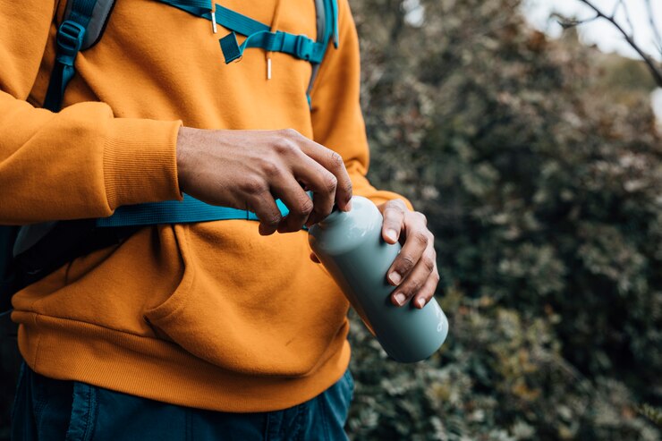 Pemakaian tumbler di kalangan generasi Z. (Foto/Freepik)