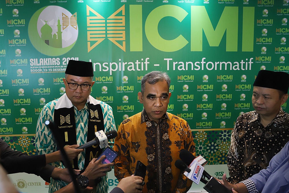 Ketua MPR RI Ahmad Muzani saat menghadiri Silaturahmi Kerja Nasional Ikatan Cendekiawan Muslim Se-Indonesia 2024 di Botani Square Bogor. (BeritaNasional/Elvis Sendouw)