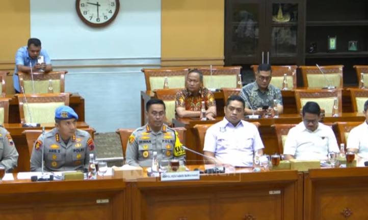 Komisi III DPR RI Gelar RDP dengan Kapolrestabes Semarang terkait kasus penembakan siswa SMK. (Foto/Tangkapan Layar)