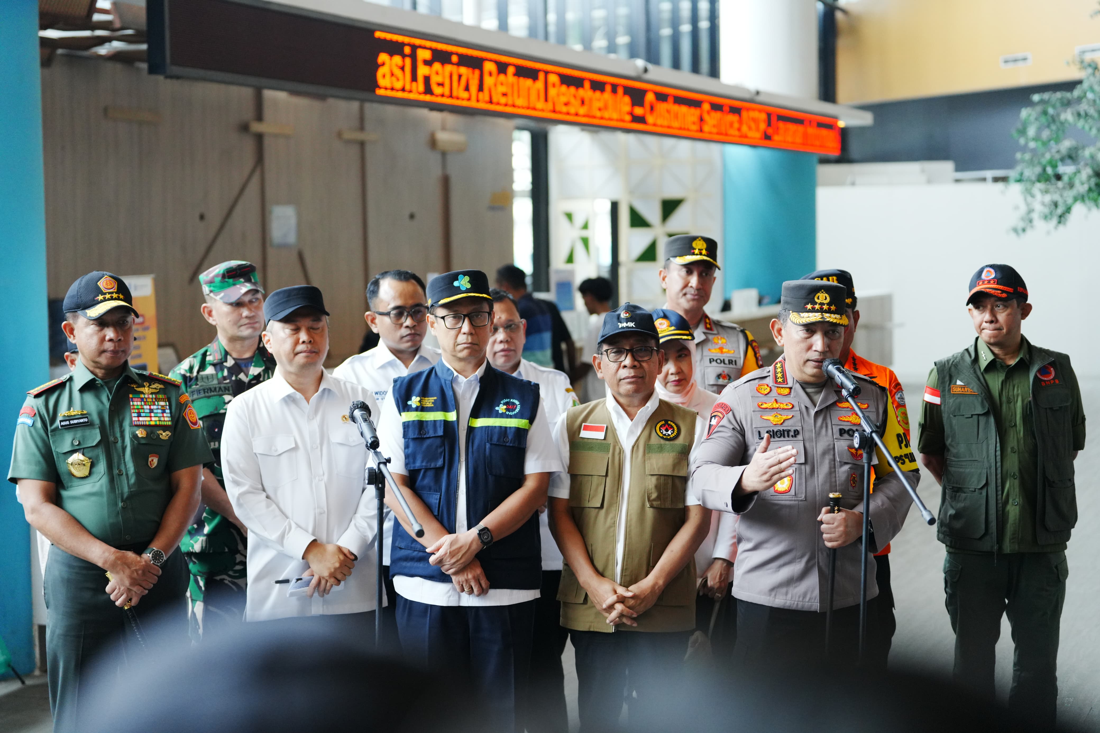 Kapolri Jenderal Polisi Listyo Sigit Prabowo saat memberikan keterangan. (BeritaNasional/elvis)