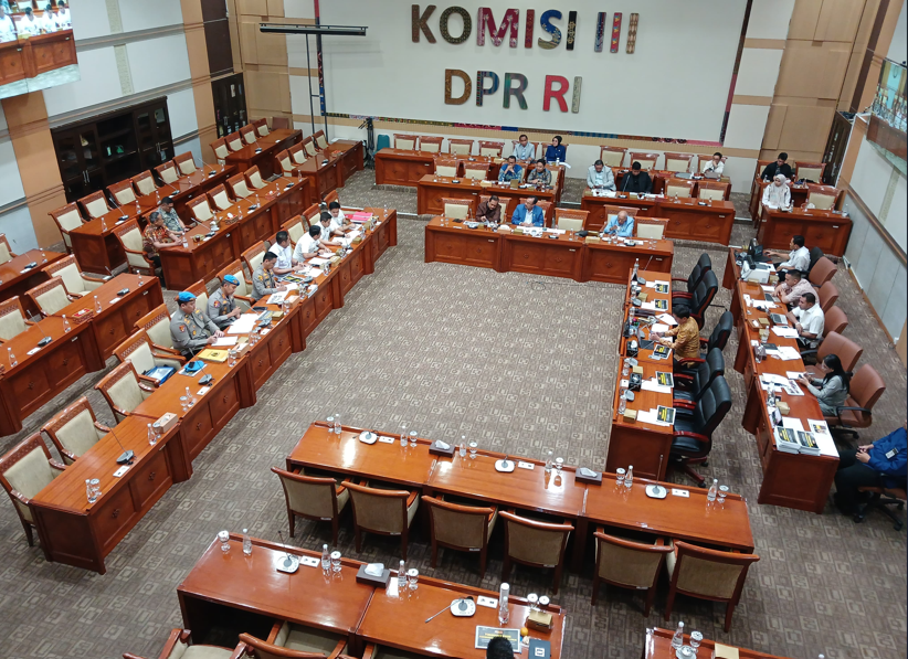 Rapat Komisi III DPR membahas penembakan pelajar di Semarang Jawa Tengah (BeritaNasional/Ahda))