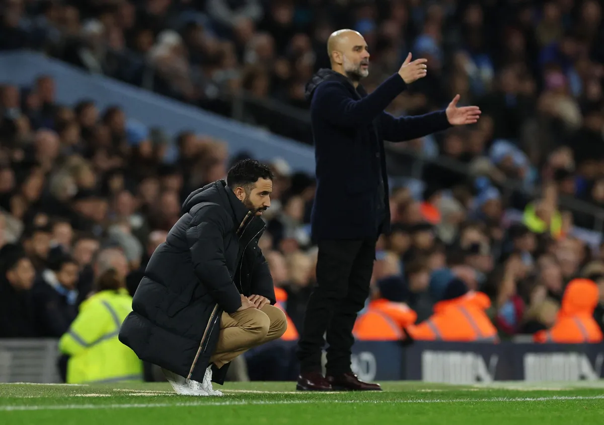 Pelatih Manchester United Ruben Amorim dan Pelatih Manchester City Pep Guardiola. (Foto/premierleague).