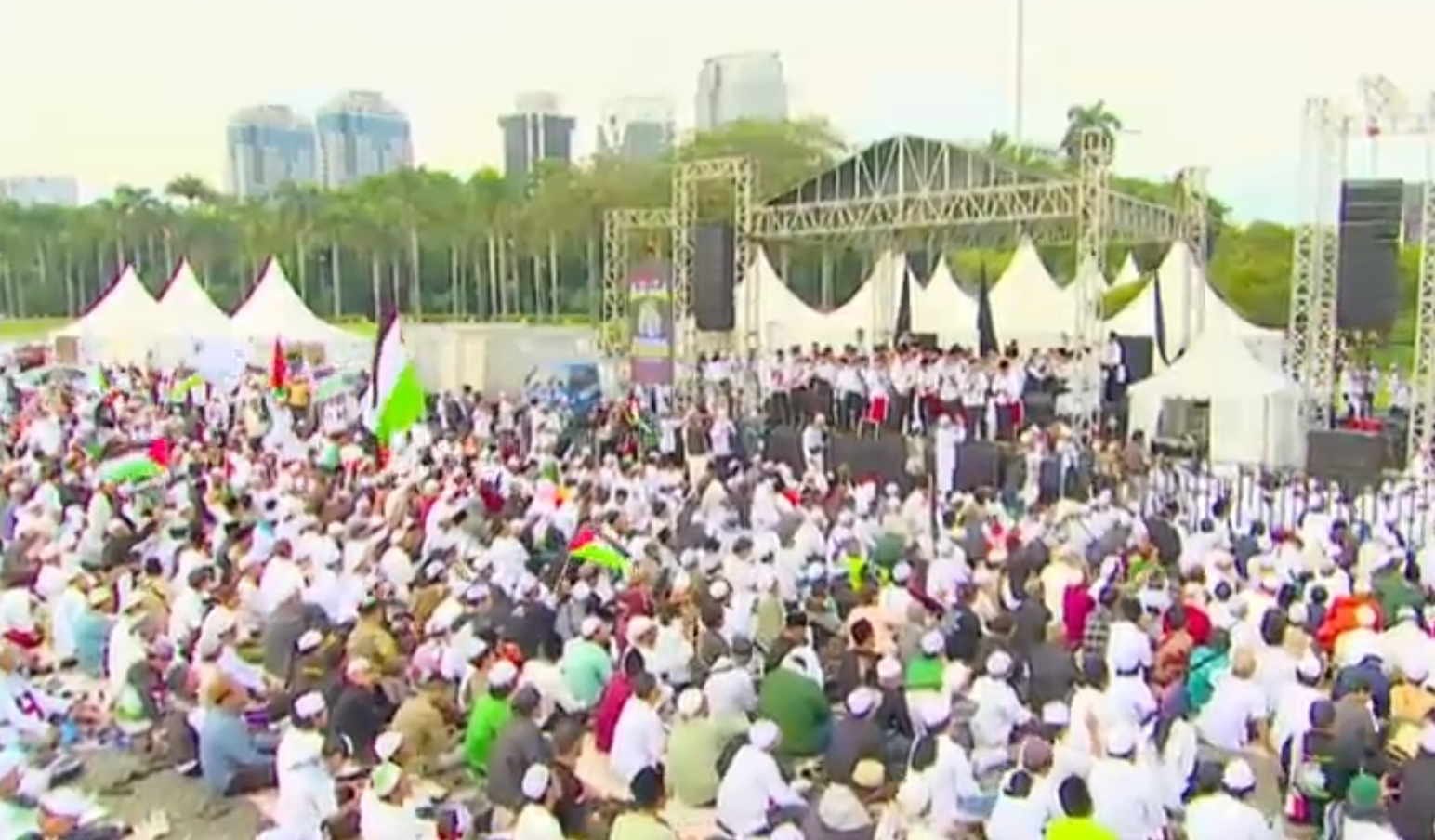 Massa Reuni Akbar 212 Padati Kawasan Monas. (Foto/YouTube IBTV).