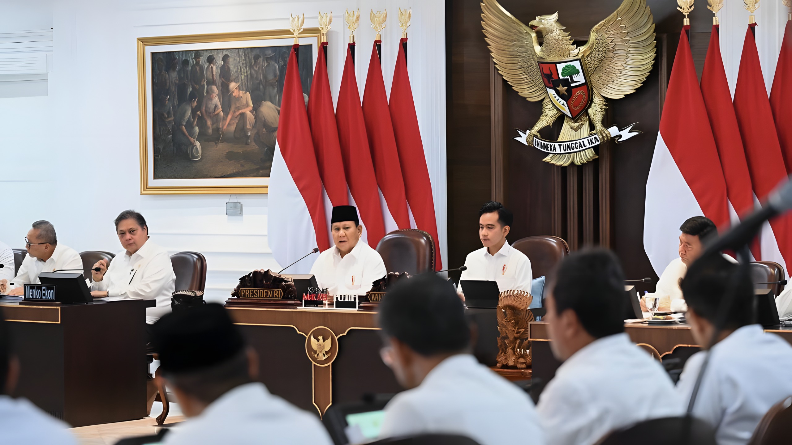 Presiden Prabowo Subianto saat menyampaikan pengantar Sidang Kabinet Paripurna di Jakarta, Senin (2/12/2024). (Foto/Tim Media Prabowo)