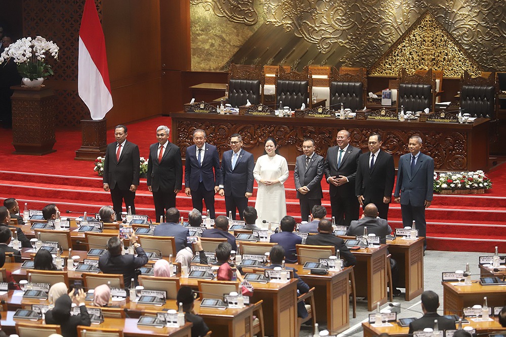 Rapat Paripurna Laporan Komisi III DPR RI atas hasil Uji Kelayakan (Fit and proper test) terhadap Calon Pimpinan KPK dan Dewan Pengawas KPK masa jabatan 2024-2029. (BeritaNasional/Elvis Sendouw)