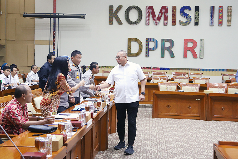 Komisi III DPR terima Audiensi kuasa hukum dan keluarga Rahmad Vaisandri, supir PO Bus asal Sumatera Barat yang menjadi korban pembunuhan. (BeritaNasional/Elvis Sendouw)