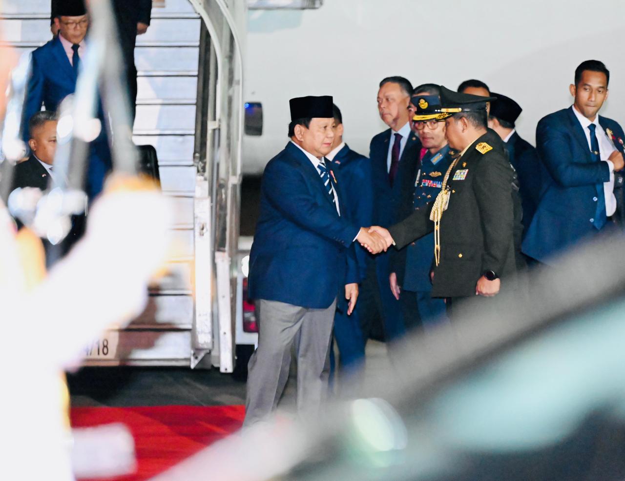 Prabowo tiba di Pangkalan Tentera Udara Diraja Malaysia Subang. (Foto/Biro Pers).