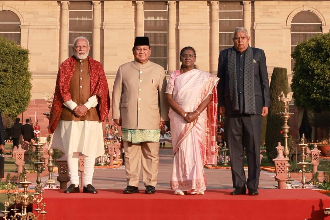 Presiden Indonesia Prabowo Subianto saat bersama Presiden dan PM India. (Foto/Tim Prabowo)